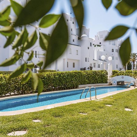 Апартаменты Oasis Club Хавеа Экстерьер фото